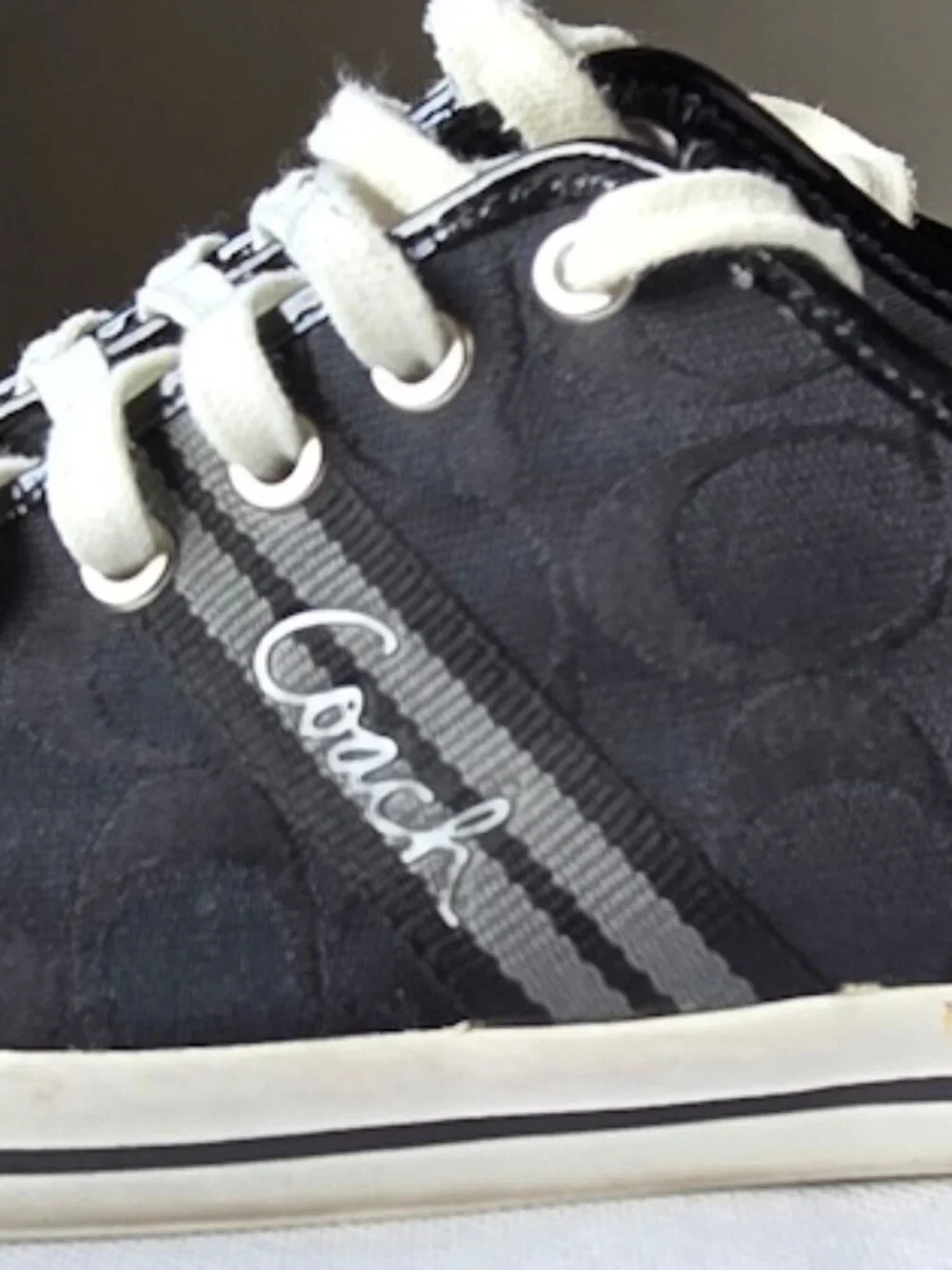 Coach Signature Canvas Patent Leather Sneakers Black White Women's 9.5